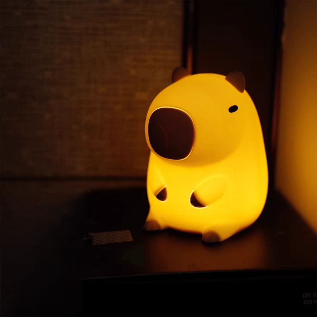 NitePet Capybara LED Night Light – Kid-Safe Silicone & USB Rechargeable