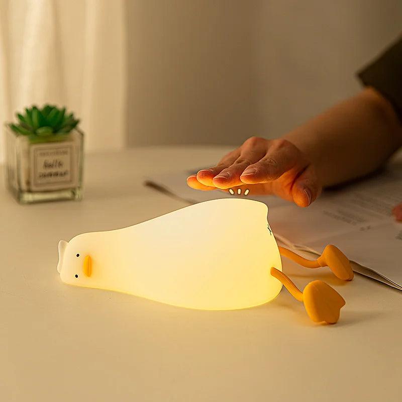 Lazy Duck LED Night Light – Playful Silicone Lamp for Cozy Spaces & Gifts - NitePet